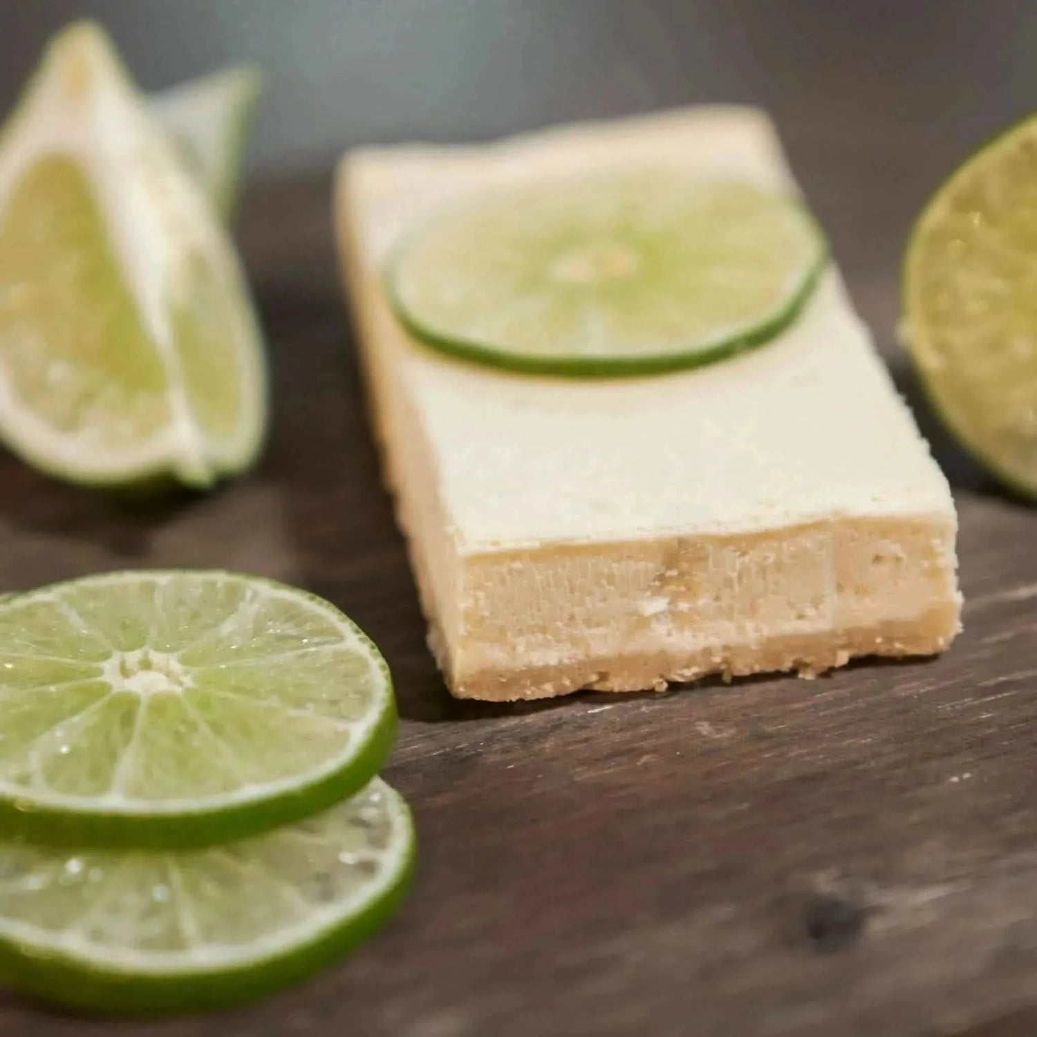 Raw picture of key lime cheesecake protein snack, 5-count, gluten-free and keto-friendly.