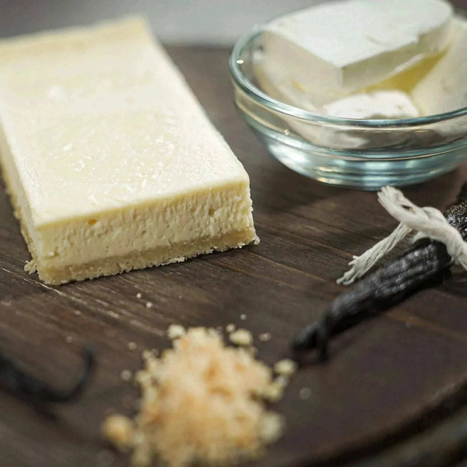 Raw picture second of original cheesecake protein snack, 5-count, gluten-free and keto-friendly.