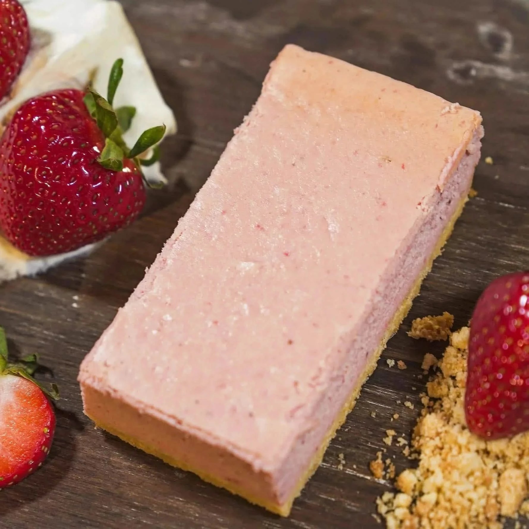 Raw picture third gourmet low-carb strawberries and cream cheesecake protein snack, 5-count, gluten-free and keto-friendly.